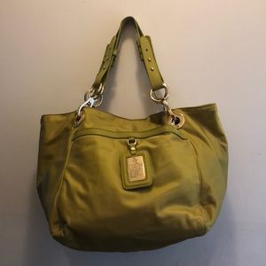 JPK! LIKE NEW! BEAUTIFUL! LIME/OLIVE BRASS TRIMMED